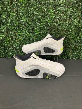 Jordan Tatum 2 "Neon” - Y6.5